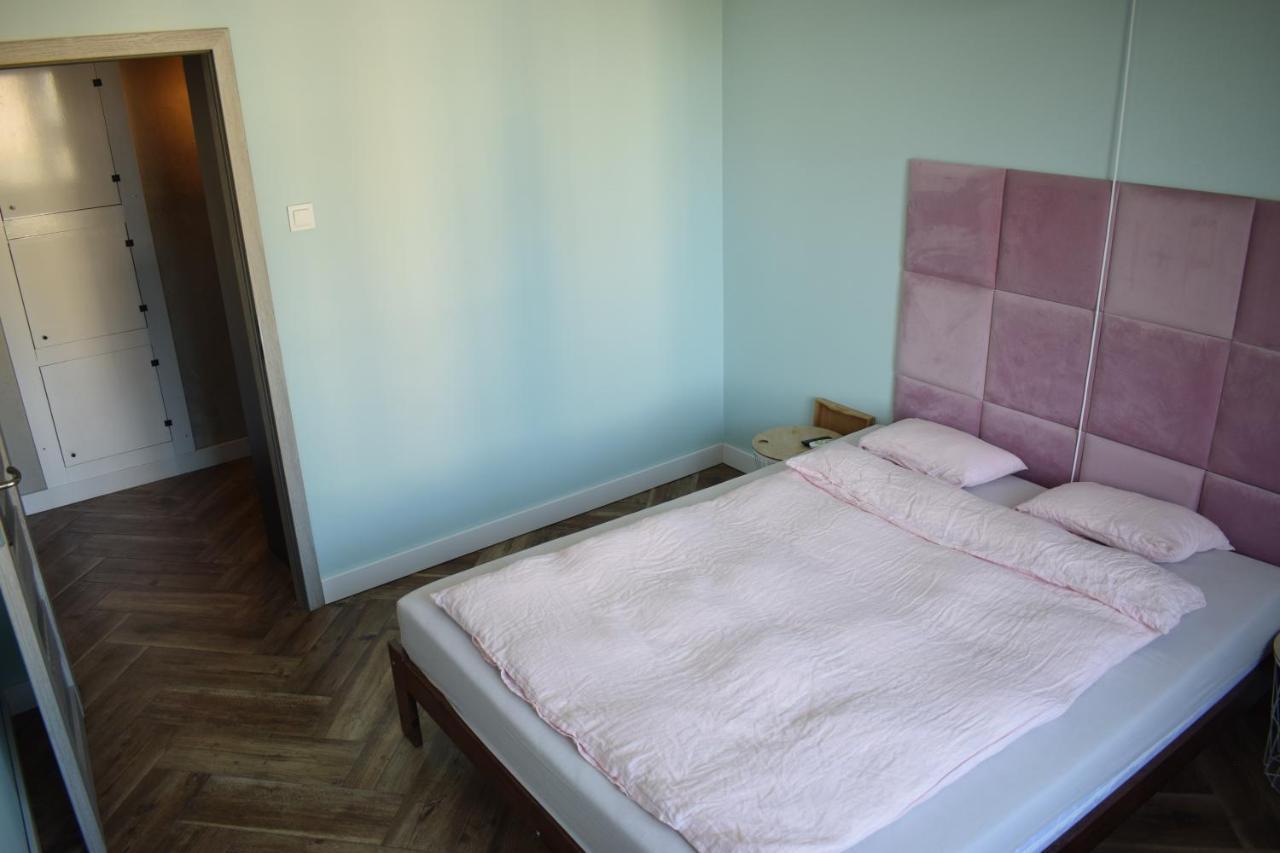 Apartament 3 Pokoje Balkon 50M2 Wyposazone Parking Apartment วรอตซวาฟ ภายนอก รูปภาพ